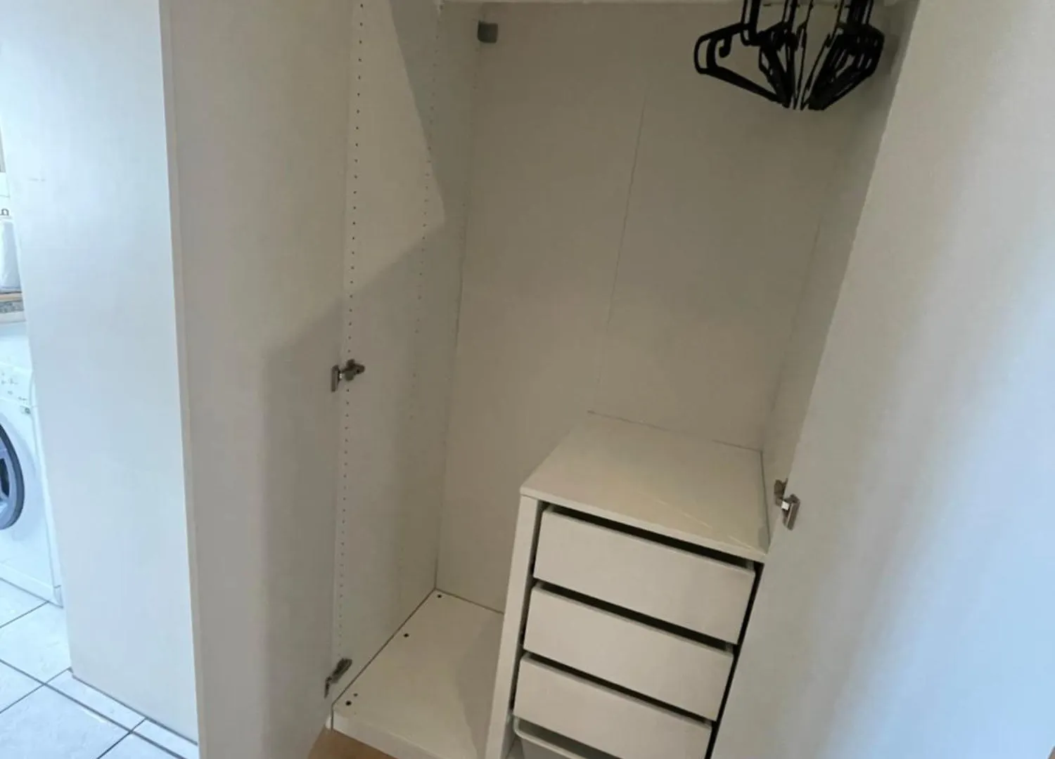 Apartment, Parterre, Fuer 3 Gaeste, Zentral Gelegen, Mitsubishi Halle Dusseldorf 0*,  Germany